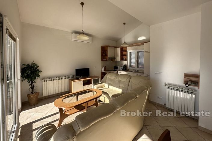 Image No.7-10 Bed Villa for sale