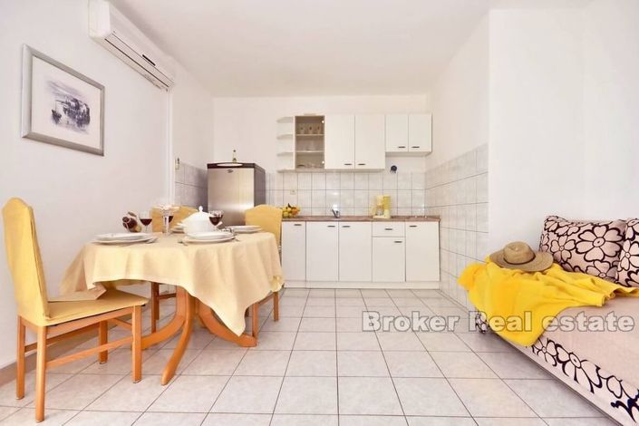 Image No.6-9 Bed Villa for sale