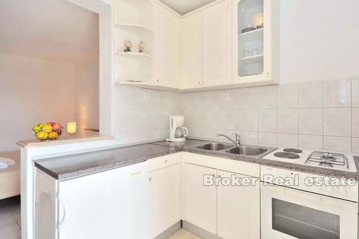 Image No.7-9 Bed Villa for sale
