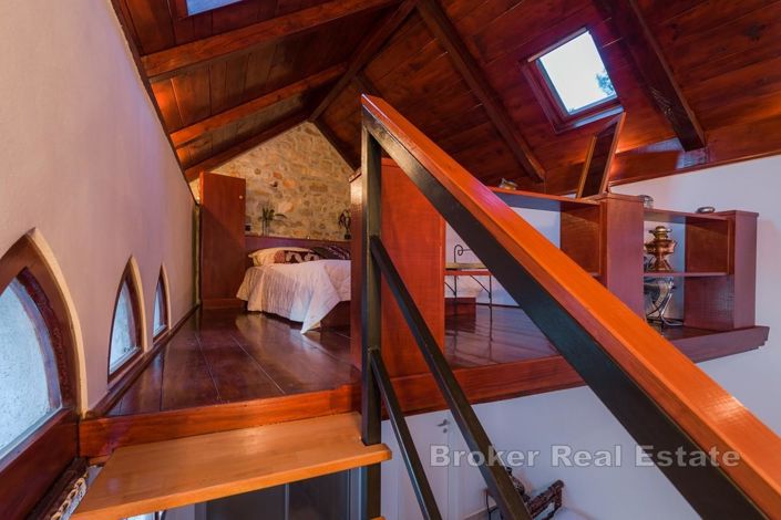 Image No.24-4 Bed Villa for sale