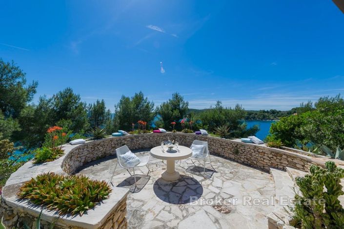 Image No.7-4 Bed Villa for sale
