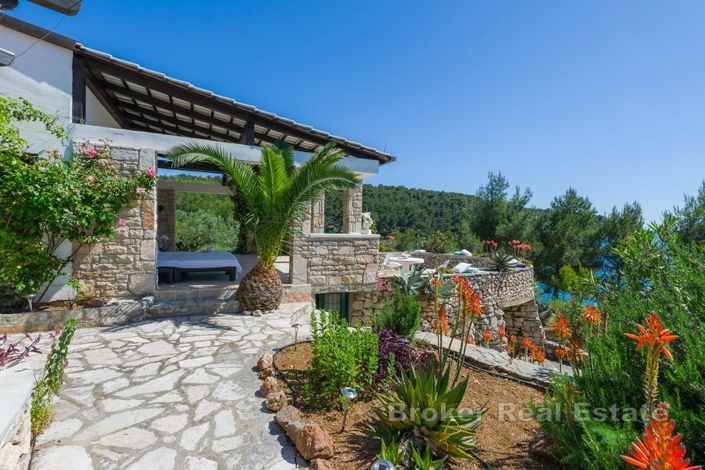 Image No.8-4 Bed Villa for sale