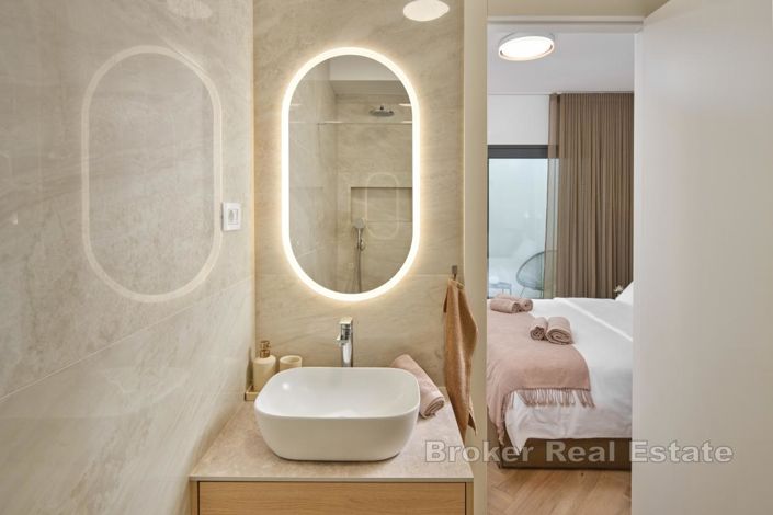 Image No.8-3 Bed Apartment for sale
