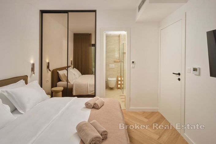Image No.10-3 Bed Apartment for sale