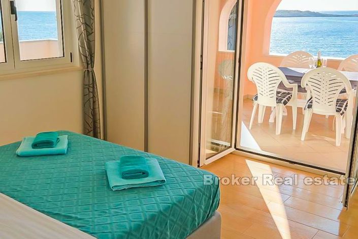 Image No.17-11 Bed Villa for sale