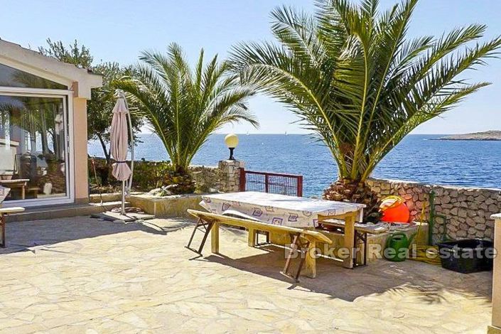 Image No.7-11 Bed Villa for sale