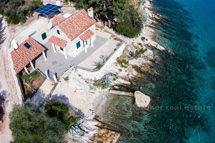 Image No.5-2 Bed Villa for sale
