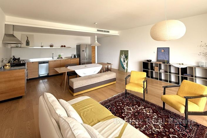 Image No.3-Appartement de 3 chambres à vendre à Žnjan