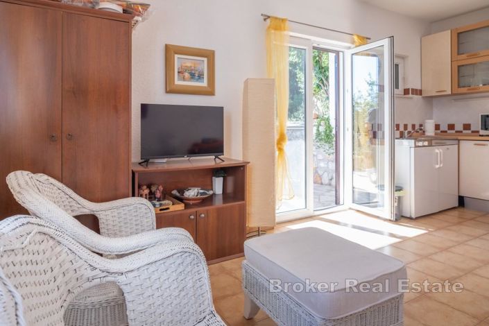 Image No.3-6 Bed Villa for sale