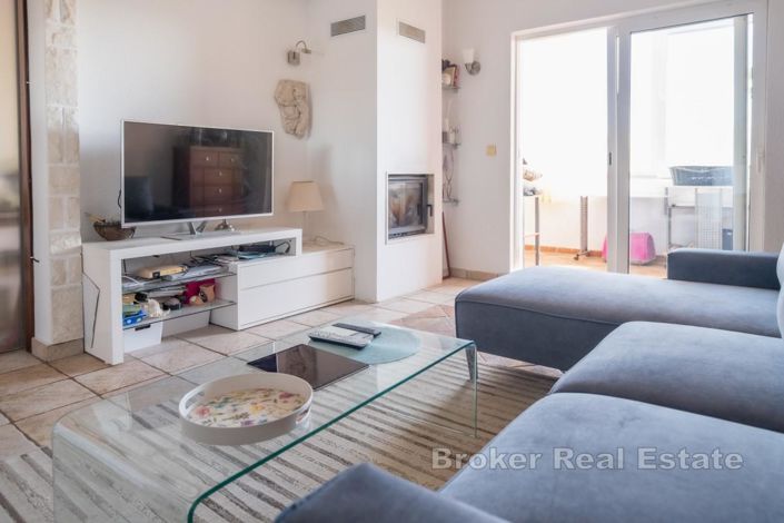 Image No.8-6 Bed Villa for sale