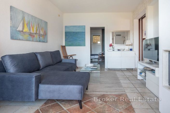 Image No.9-6 Bed Villa for sale