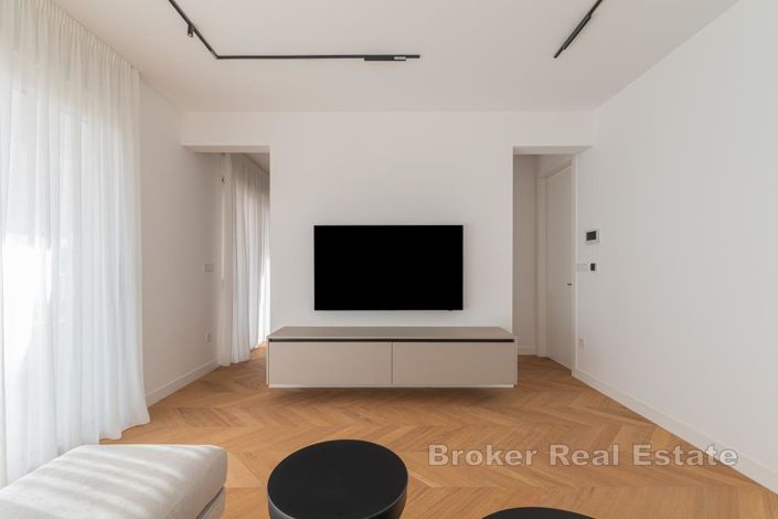 Image No.6-3 Bed Apartment for sale