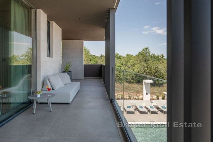 Image No.11-3 Bed Villa for sale