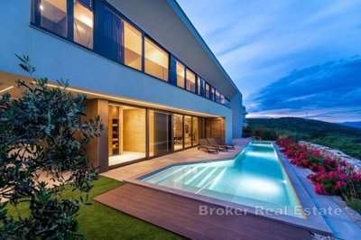 1 - Primorje-Gorski Kotar, Villa