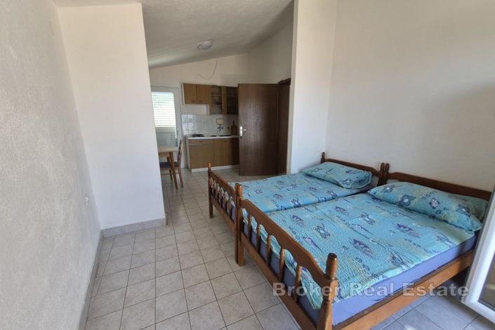 Image No.10-19 Bed Villa for sale