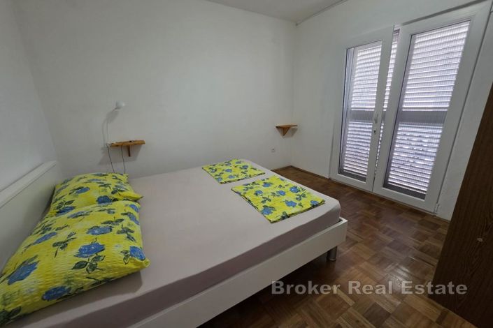 Image No.11-19 Bed Villa for sale
