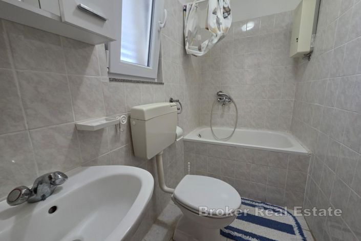 Image No.17-19 Bed Villa for sale