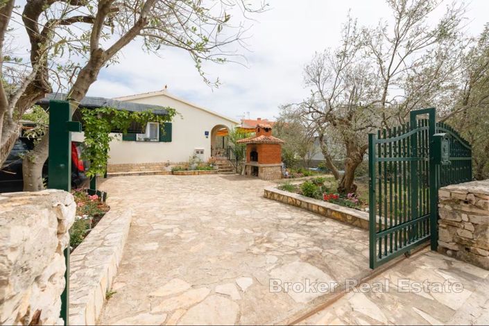 Image No.2-Villa de 3 chambres à vendre à Rogoznica