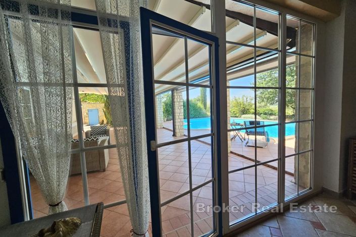Image No.6-4 Bed Villa for sale