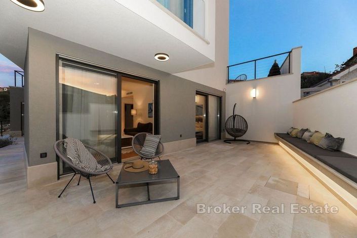 Image No.17-4 Bed Villa for sale