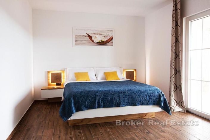Image No.7-3 Bed Villa for sale