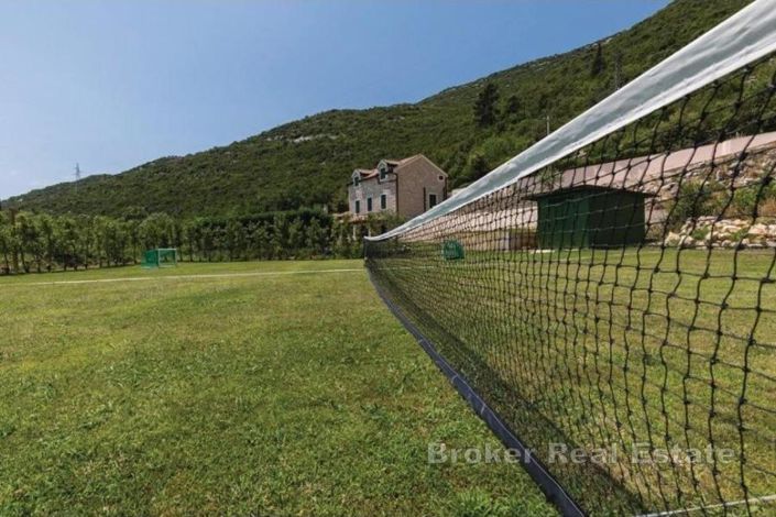 Image No.14-Villa de 4 chambres à vendre à Metkovic