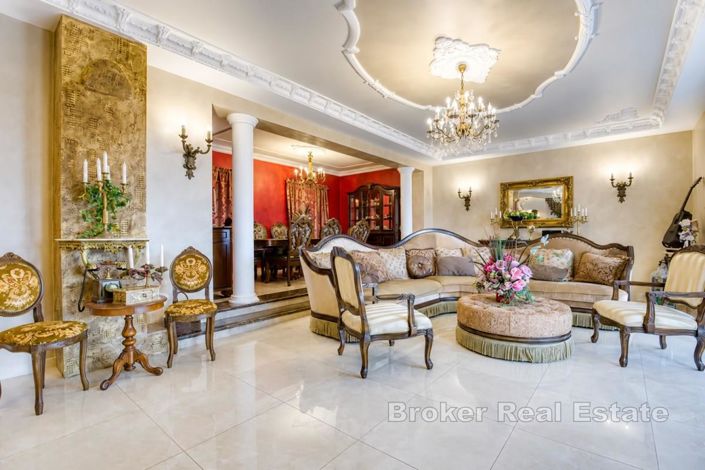 Image No.5-4 Bed Apartment for sale