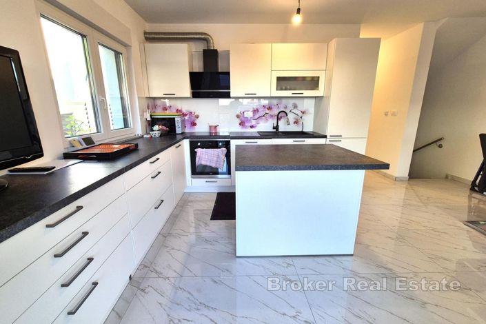 Image No.4-3 Bed Villa for sale