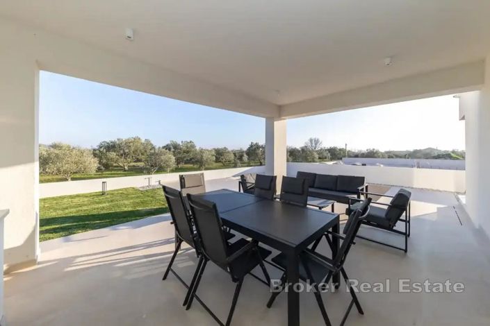 Image No.17-4 Bed Villa for sale