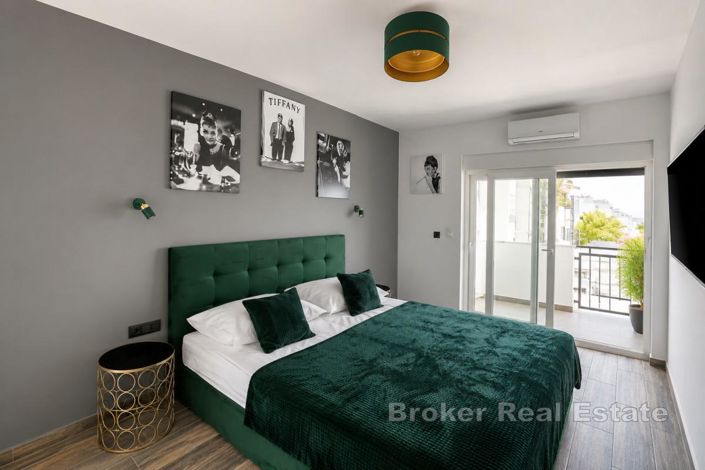 Image No.11-4 Bed Villa for sale