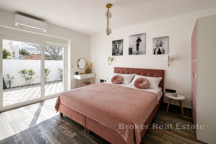 Image No.8-4 Bed Villa for sale