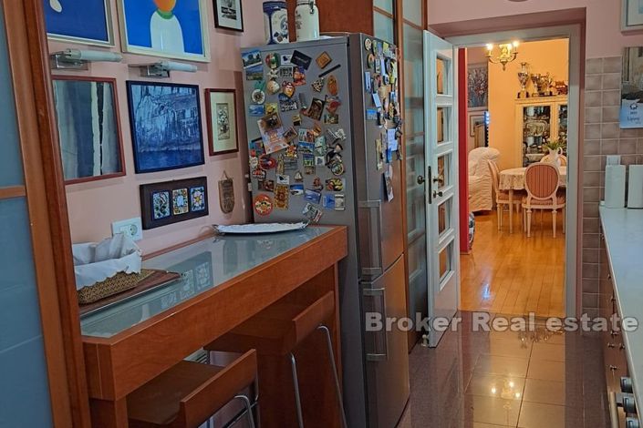 Image No.11-1 Bed Apartment for sale