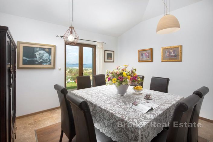 Image No.5-4 Bed Villa for sale