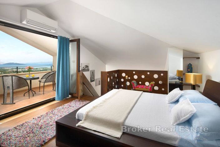 Image No.8-4 Bed Villa for sale