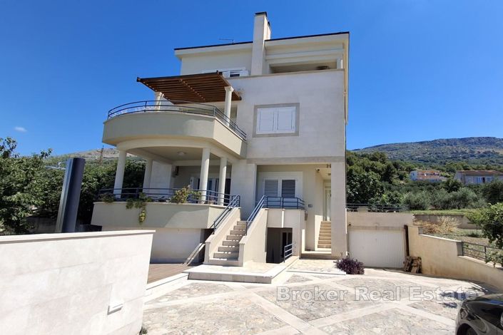Image No.2-Villa de 7 chambres à vendre à Split
