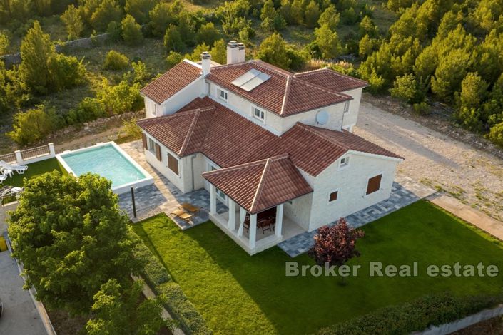 Image No.2-Villa de 3 chambres à vendre à Sibenik