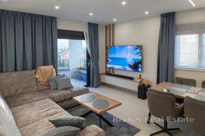 Image No.3-4 Bed Apartment for sale