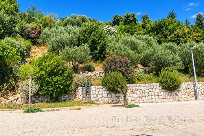 Image No.2-Terre à vendre