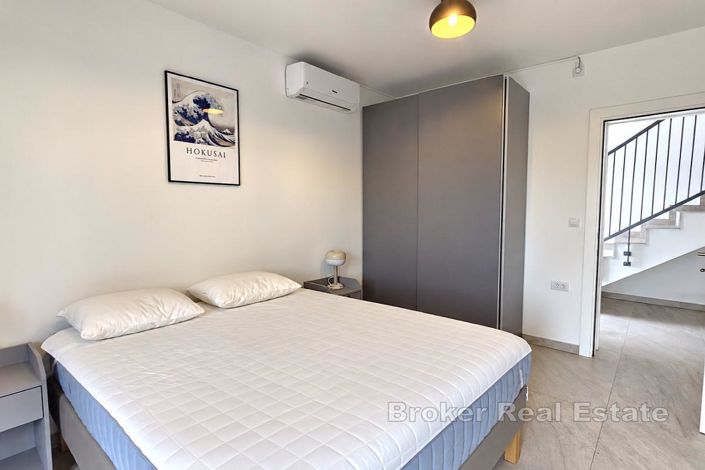 Image No.5-5 Bed Villa for sale