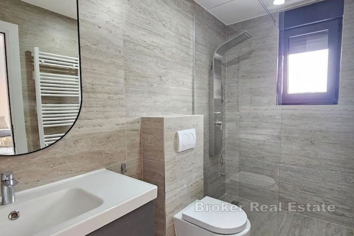 Image No.6-5 Bed Villa for sale