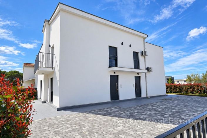 Image No.7-5 Bed Villa for sale