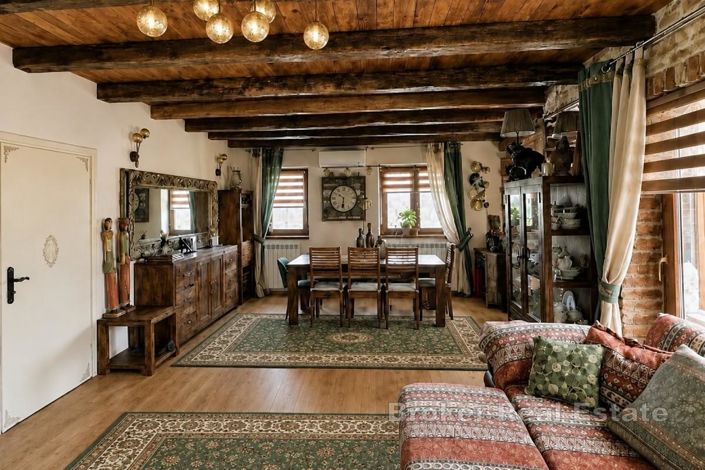 Image No.2-Villa de 5 chambres à vendre à Porec