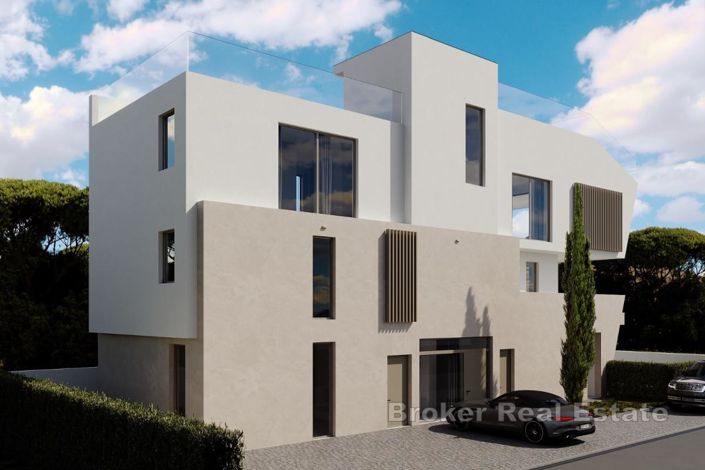 Image No.10-3 Bed Apartment for sale