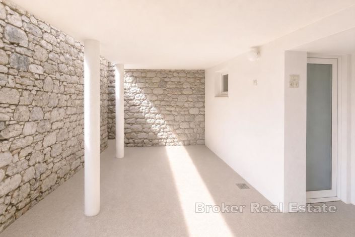 Image No.3-Villa de 2 chambres à vendre à Kaštel Stari