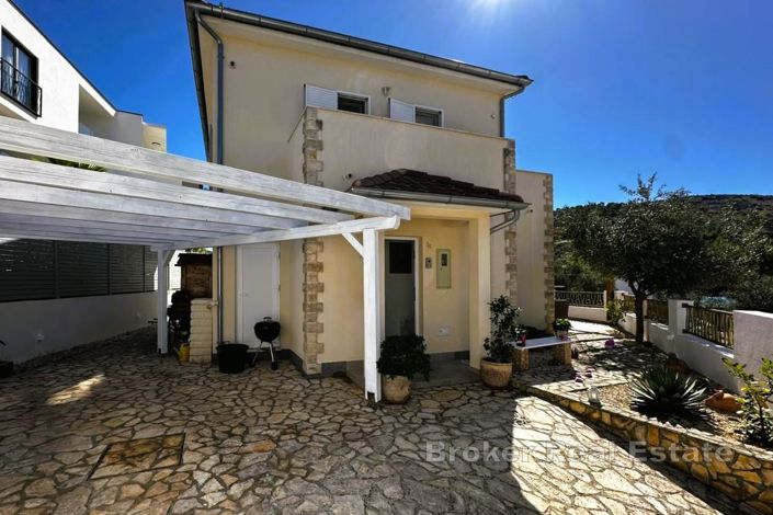 Image No.2-Villa de 3 chambres à vendre à Rogoznica
