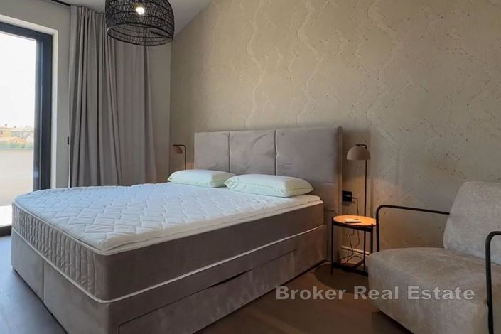 Image No.12-3 Bed Villa for sale