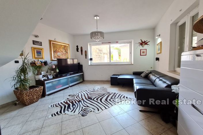 Image No.2-3 Bed Villa for sale