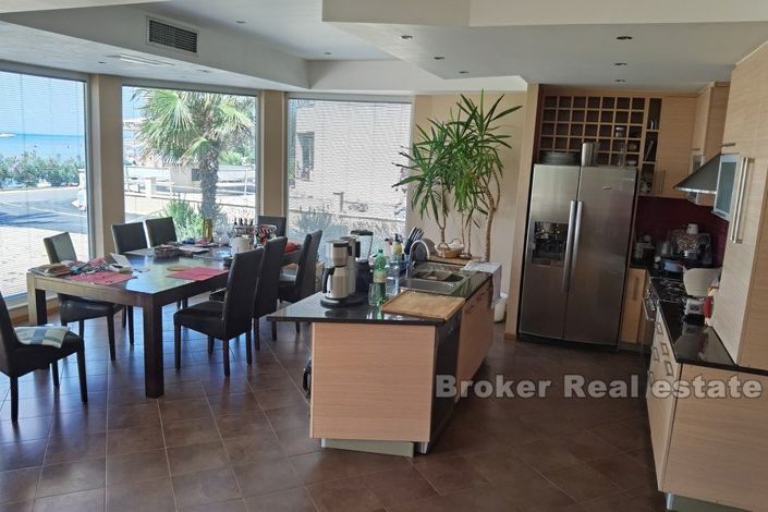 Image No.6-4 Bed Apartment for sale