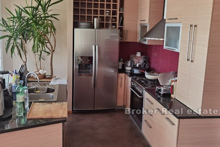 Image No.7-4 Bed Apartment for sale
