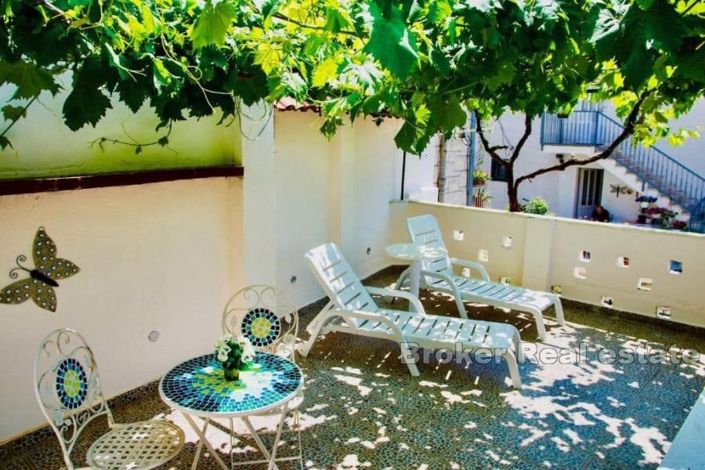 Image No.6-8 Bed Villa for sale